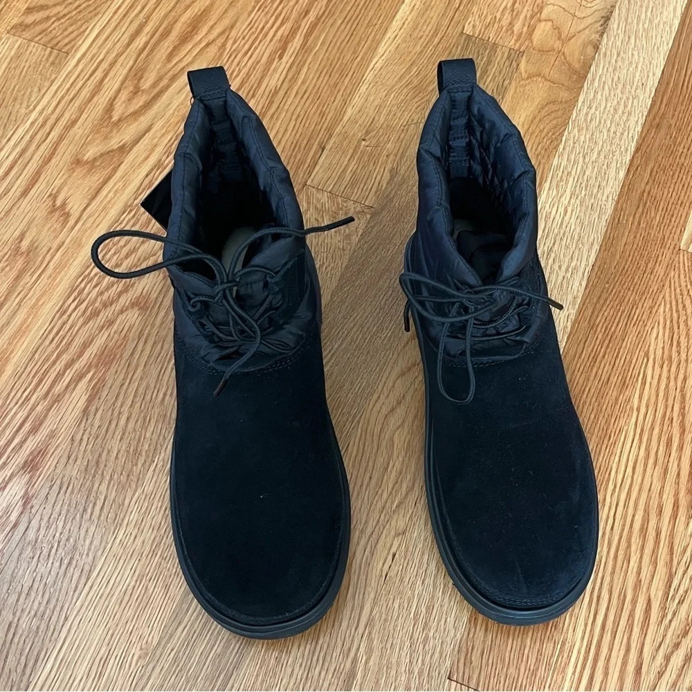 Ugg Classic Mini Lace-Up Weather Boot Size 8 NWT No Collar